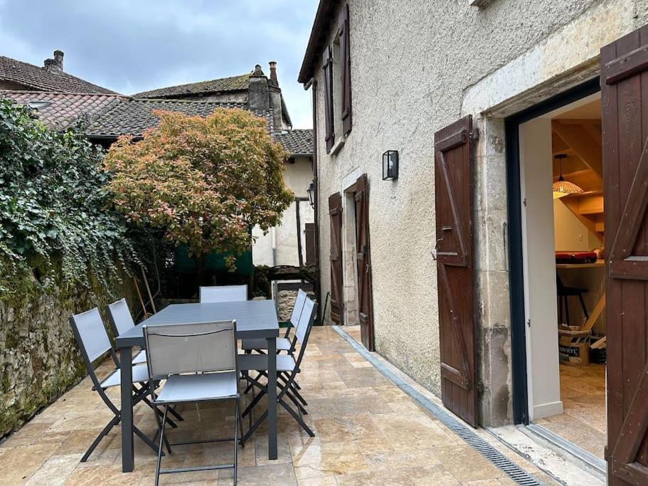 Maison Avec Cour Interieure Souillac Exterior foto